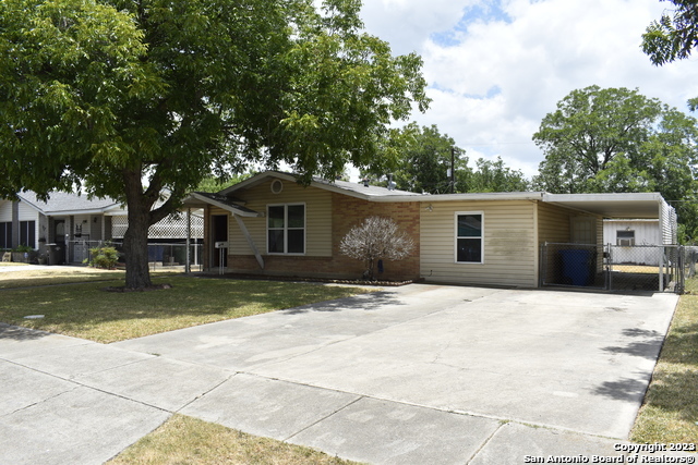 5026 Benham Dr Property Photo 2