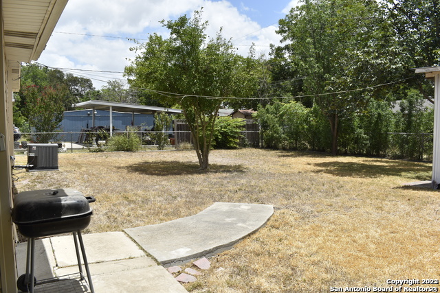 5026 Benham Dr Property Photo 9