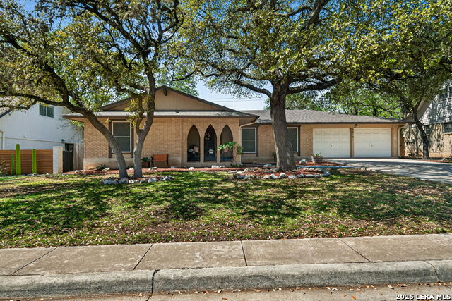 2010 Broken Oak Property Photo 1