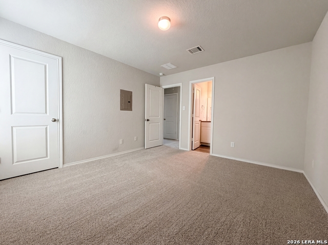 210 Expedition Way Property Photo 4