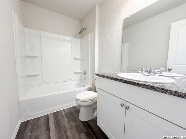 210 Expedition Way Property Photo 11