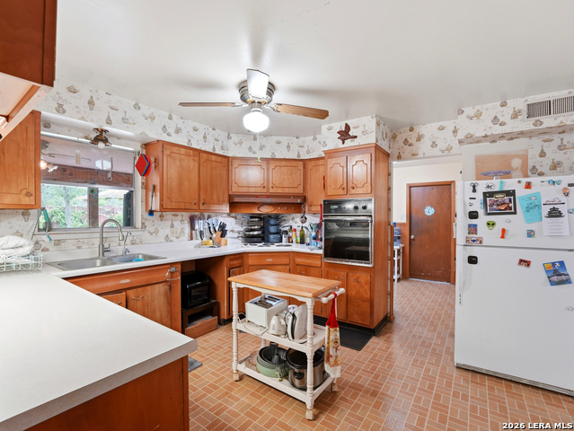726 Firefly Dr Property Photo 13