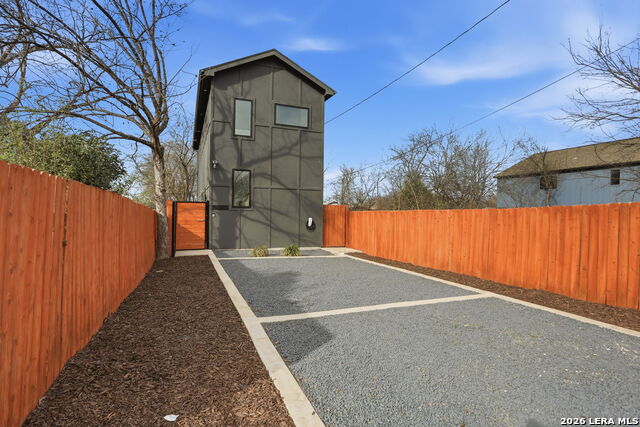 1641 N Center St Property Photo 20