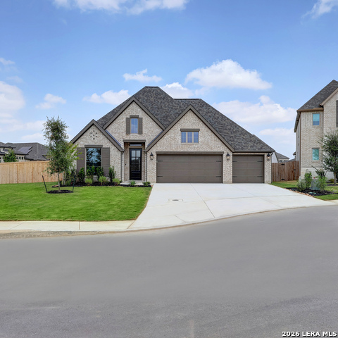113 Pin Oak Property Photo 1