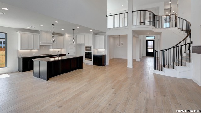 275 Post Oak Property Photo 7