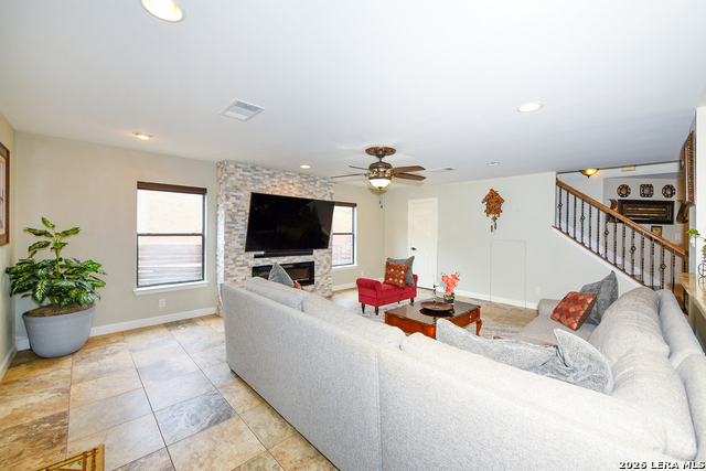 15922 Tampke Property Photo 6