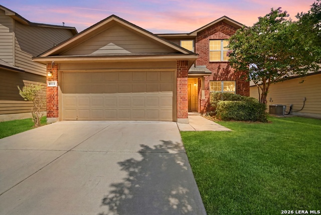 8919 Taylor Grv Property Photo 1
