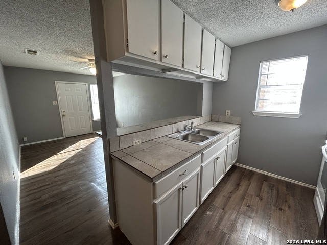 518 Briggs St Property Photo 5