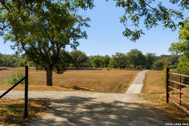 440 CHIMNEY VALLEY DR Property Photo 1