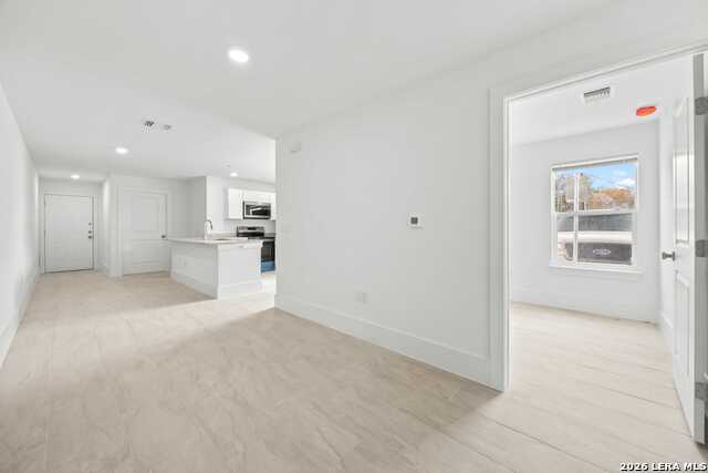 138 Ware Property Photo 12