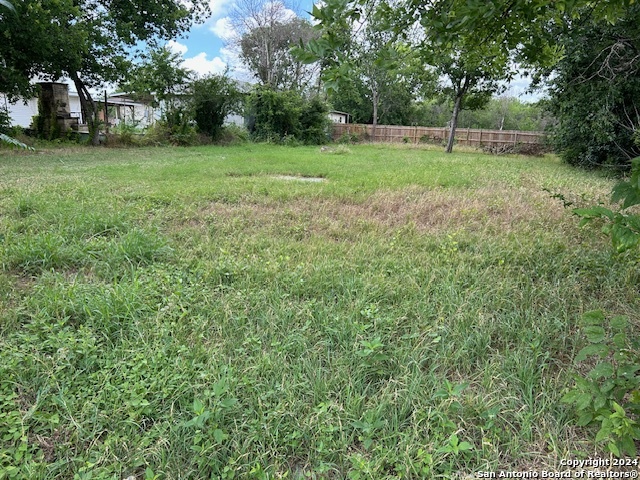 1610 Donaldson Ave Property Photo 1