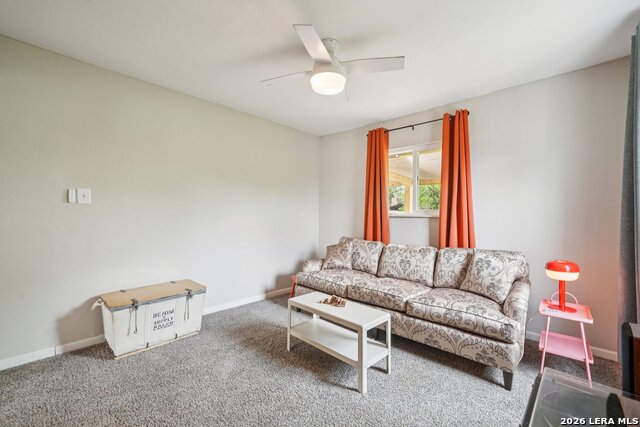 12702 Middle Lane Property Photo 15