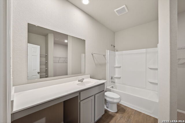14643 Hackamore Way Property Photo 17