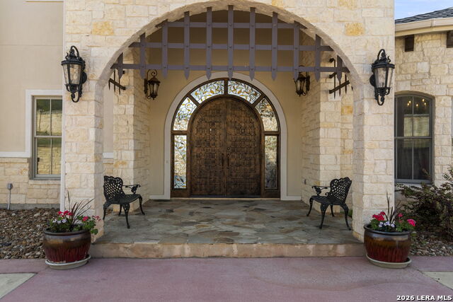 6762 Manor Hl Property Photo 9