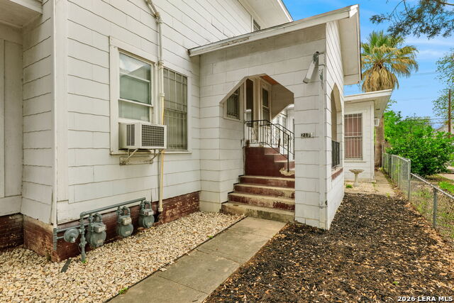 217 Castillo Ave Property Photo 14