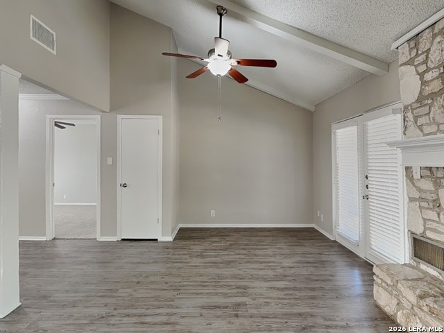 4909 Tiffany Property Photo 2