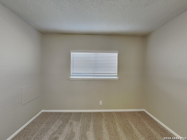 4909 Tiffany Property Photo 10