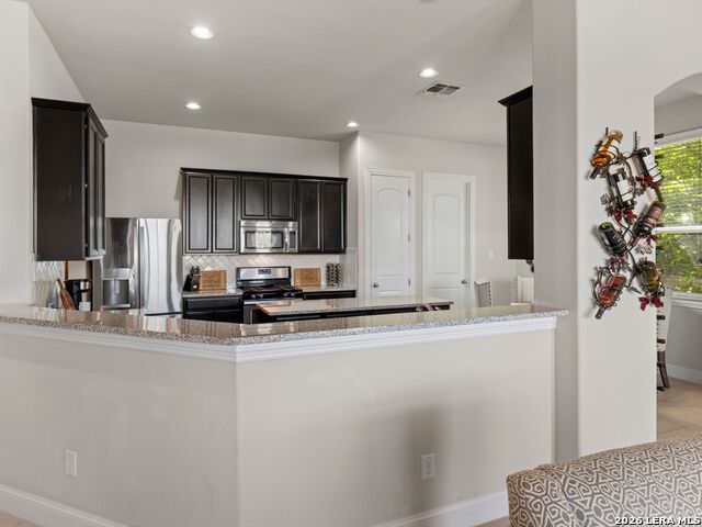 5911 Cecilyann Property Photo 5