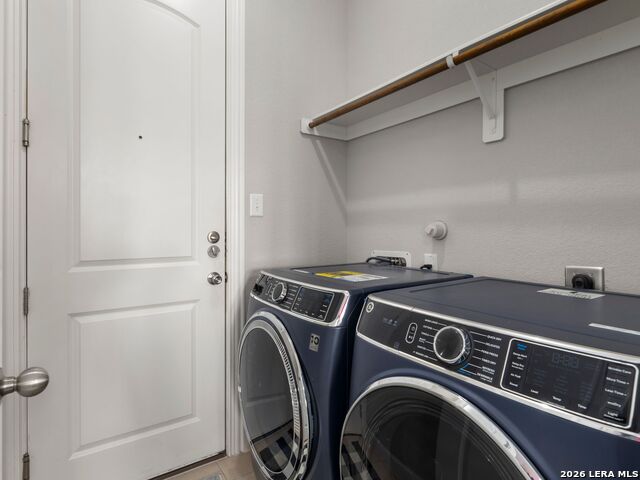 5911 Cecilyann Property Photo 27