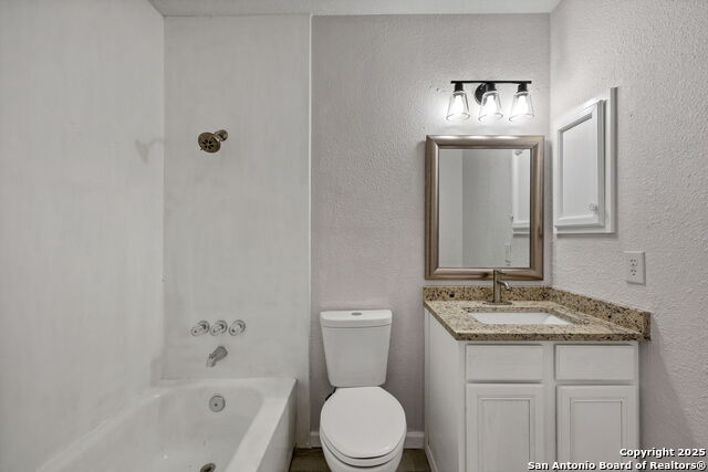 5915 Lake Champlain Property Photo 28