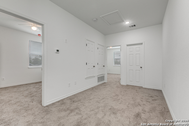 1835 W Poplar Property Photo 11