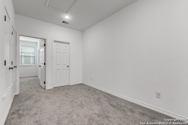 1835 W Poplar Property Photo 14