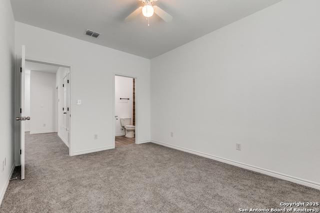 1835 W Poplar Property Photo 16