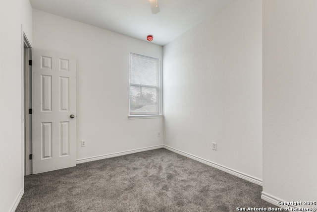 1835 W Poplar Property Photo 18