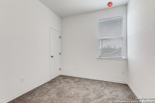 1835 W Poplar Property Photo 21