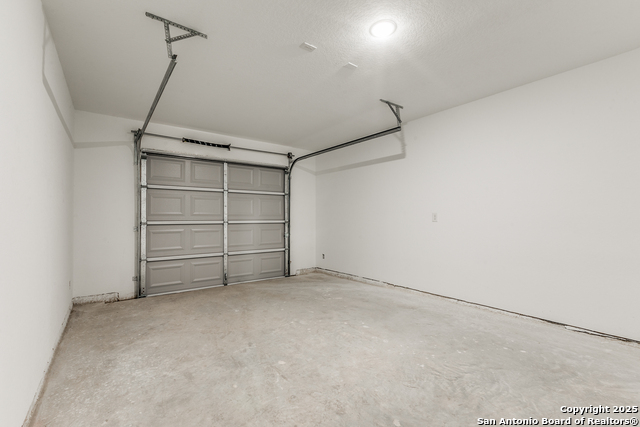 1835 W Poplar Property Photo 22