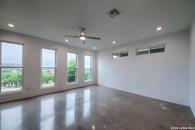 714 Misty Water Ln Property Photo 5