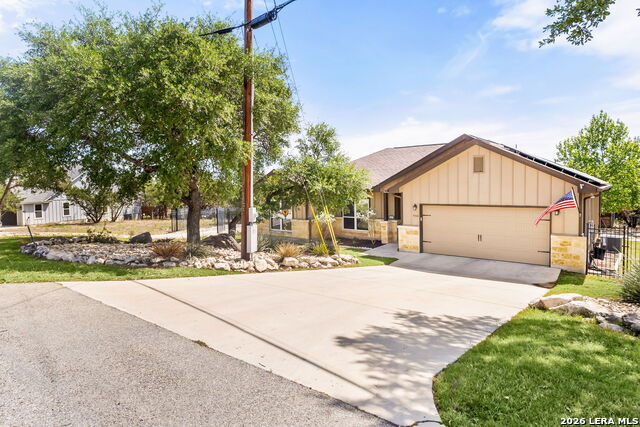 950 Live Oak Dr Property Photo 24