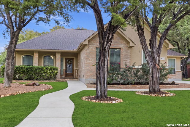 9511 Lesters Way Property Photo 5