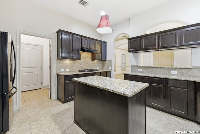 9511 Lesters Way Property Photo 25
