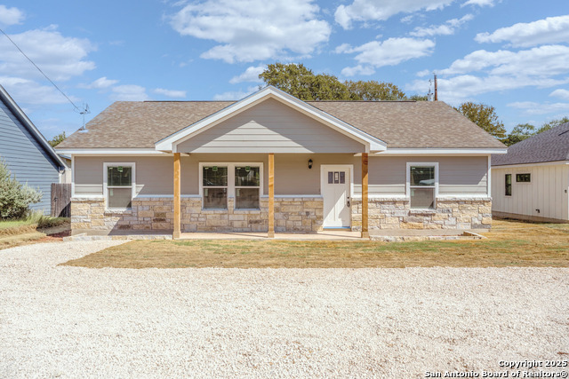 1130 Greenhill Dr Property Photo 3