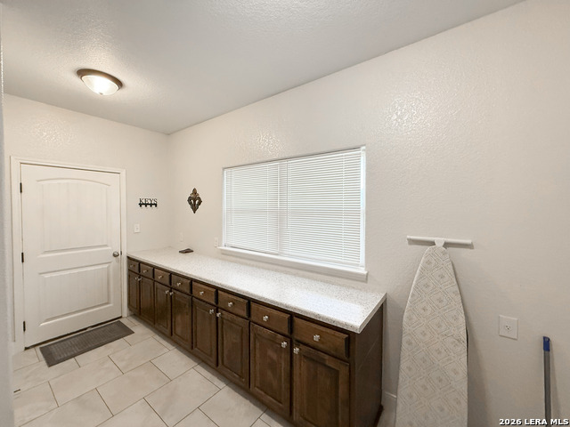 101 8th St Property Photo 15