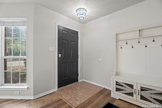 5406 Duke Fld Property Photo 3
