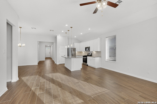 10511 Briceway Bay Property Photo 9