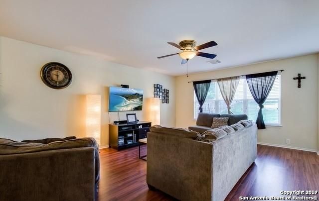 9418 Wolf Pt Property Photo 3