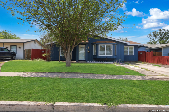 814 Weizmann Property Photo 1