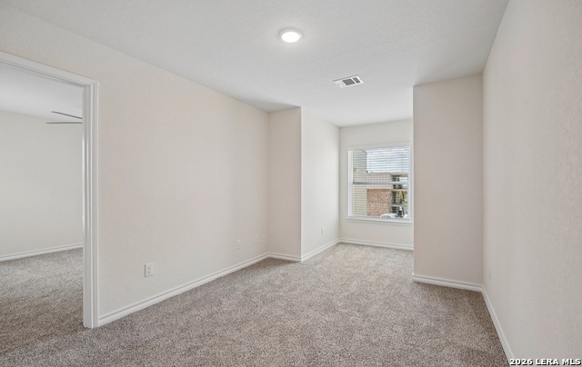 310 W Evergreen St #108 Property Photo 20