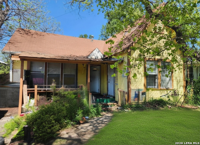 513 Lamar St Property Photo 1