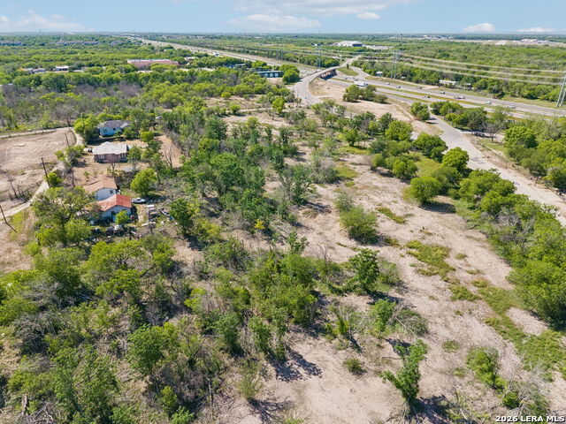 2328 E Chavaneaux Property Photo 24
