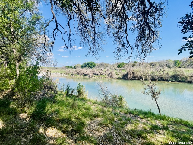 5250 Driftwood Property Photo 3