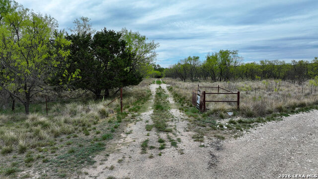 5250 Driftwood Property Photo 4