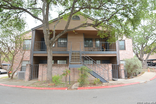 4803 Hamilton Wolfe Road Property Photo 1