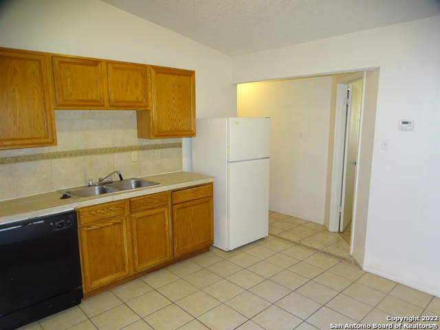 9819 Valley Villa Property Photo 7
