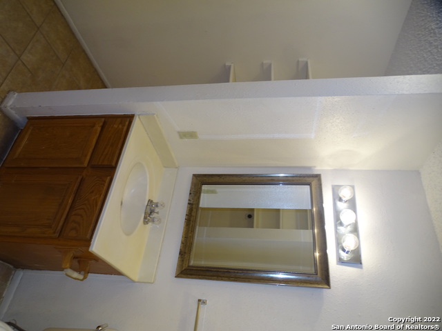 9819 Valley Villa Property Photo 24