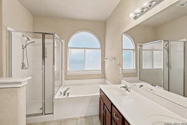 2616 Gallant Fox Dr Property Photo 18