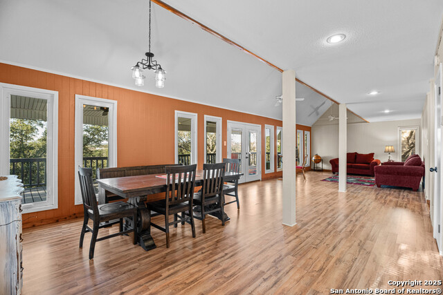 1262 Paradise Dr Property Photo 6